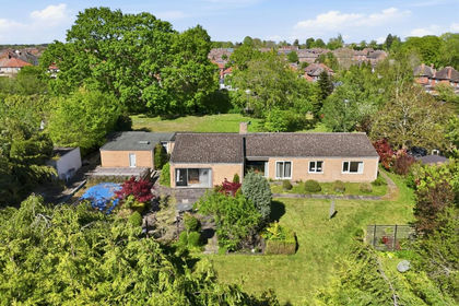 1 acre of House with Land for sale in Stowmarket