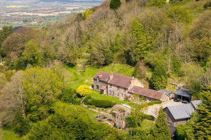 1.3 acres of House with Land for sale in West Malvern