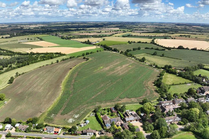 23.7 acres of Arable Land for sale in Bolnhurst and Keysoe