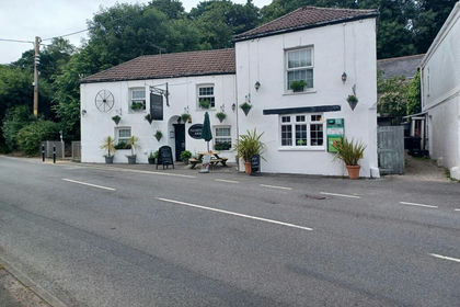 Pub for sale in Ladock