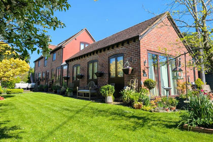 Barn Conversion for sale in Longnor