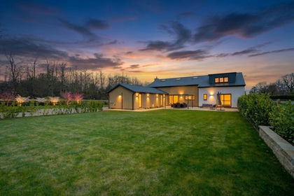 Barn Conversion for sale in Freckenham