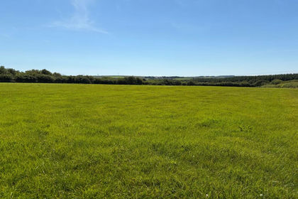 8.6 acres of Pasture for sale in Woolfardisworthy