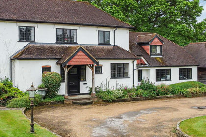 1 acre of House with Land for sale in Dorking and Horley