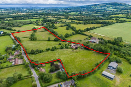 13.5 acres of Cottage for sale in Ditton Priors