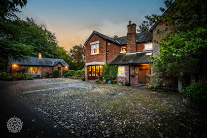 1 acre of House with Land for sale in Great Sankey