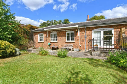 40 acres of Land for sale in Broxbourne