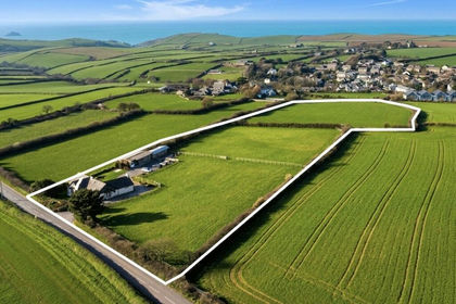 6.2 acres of House with Land for sale in St. Endellion