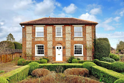 1 acre of House with Land for sale in Great Missenden