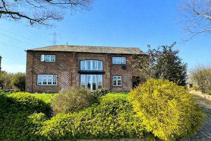 Barn Conversion for sale in Mobberley
