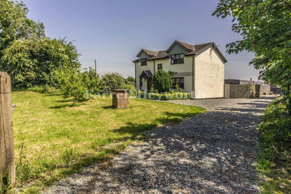 2 acres of House with Land for sale in Pilling