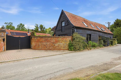 Barn Conversion for sale in Swefling