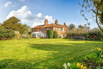 1.4 acres of Smallholding for sale in Repps with Bastwick