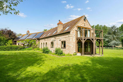 10 acres of House with Land for sale in Littleport