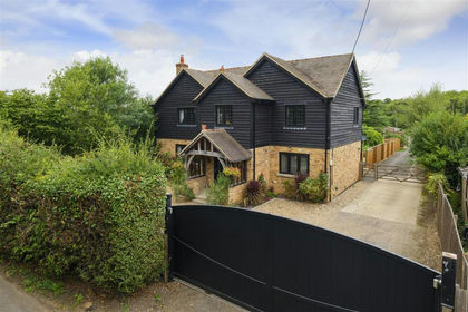 1.2 acres of Equestrian property for sale in Aylesford