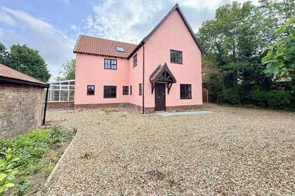 1.1 acres of House with Land for sale in Forncett