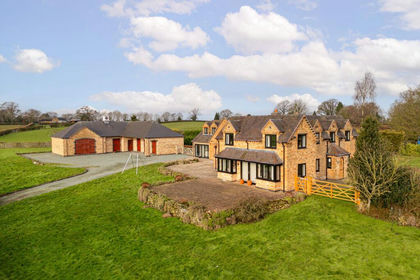 1 acre of House with Land for sale in Gnosall