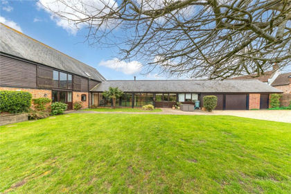 Barn Conversion for sale in Offley