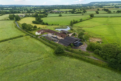 2.9 acres of Farmhouse for sale in Melbury Bubb