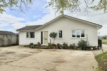 18 acres of House with Land for sale in Gillingham