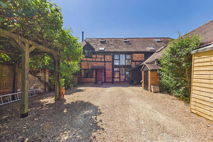 Barn Conversion for sale in Gerrards Cross