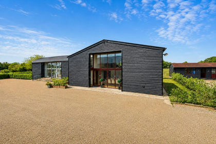 Barn Conversion for sale in Great Gaddesden