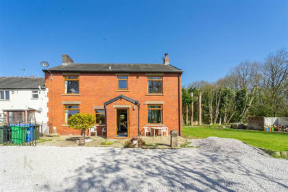 3 acres of Equestrian property for sale in Heywood and Middleton North