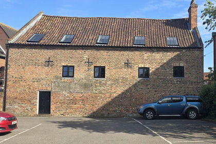 Land for sale in Louth