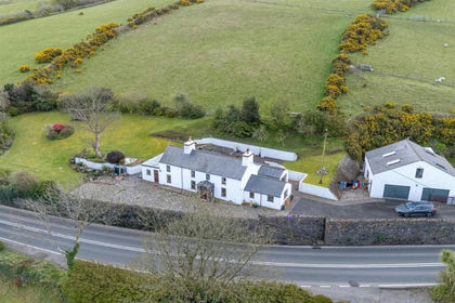 19 acres of Cottage for sale in