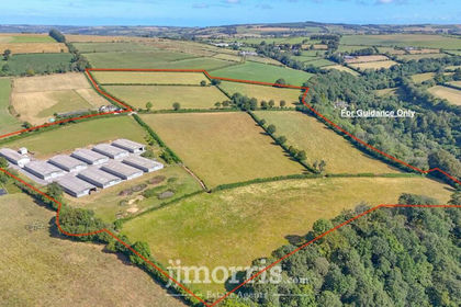 48.7 acres of Farmland for sale in Troedyraur