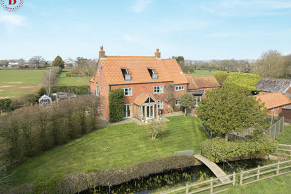 13 acres of Country Home for sale in Willoughby on the Wolds