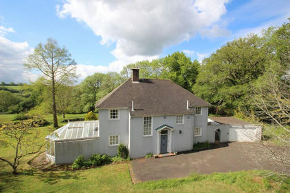 5 acres of House with Land for sale in Mayfield and Five Ashes