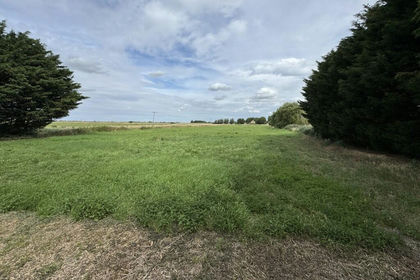2.1 acres of Barn for sale in Marshland St. James