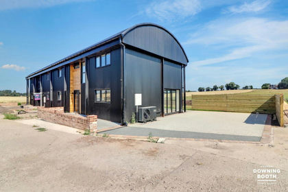 Barn Conversion for sale in Tixall