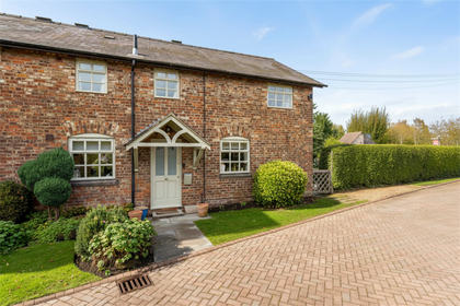 Land for sale in Stretton