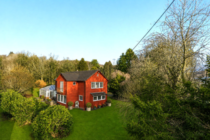 1 acre of House with Land for sale in Gosforth