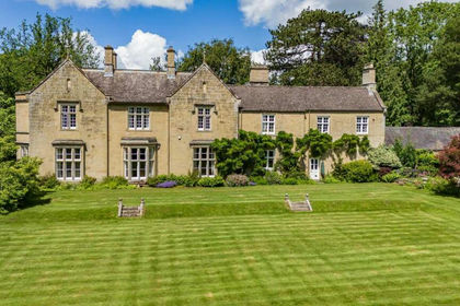 6 acres of Country Estate for sale in Shobdon