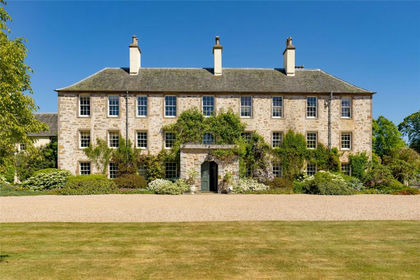 21.5 acres of House with Land for sale in Lothian East