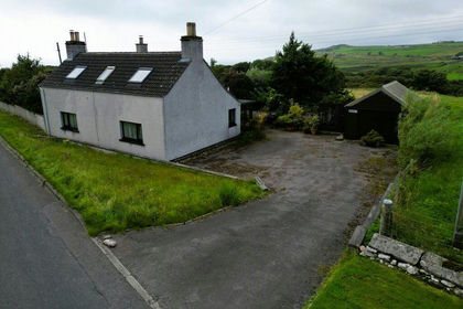 1.5 acres of House with Land for sale in Caithness, Sutherland and Easter Ross
