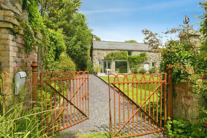 Residential Land for sale in Botwnnog