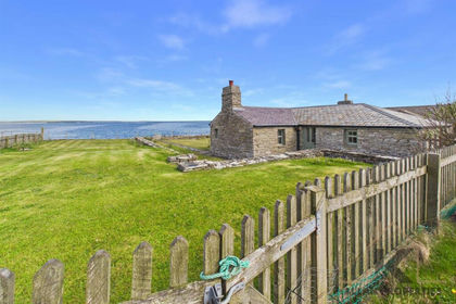 33 acres of Cottage for sale in Orkney and Shetland