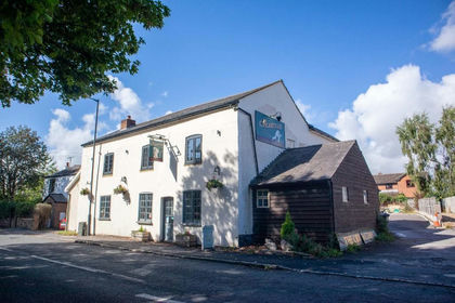 Pub for sale in Ickleford
