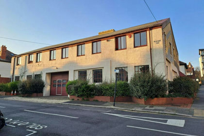 Warehouse for sale in Hove and Portslade