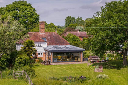 3.1 acres of House with Land for sale in Frittenden