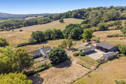 13.4 acres of House with Land for sale in Stroud