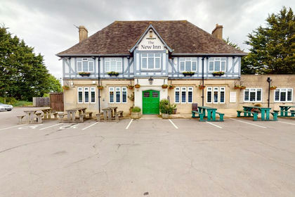 3.1 acres of Pub for sale in Farmborough