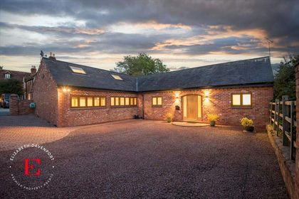 Land for sale in Kenilworth