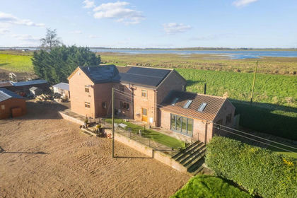 2 acres of House with Land for sale in Welney