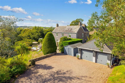 1.5 acres of Farmhouse for sale in Stoke Fleming