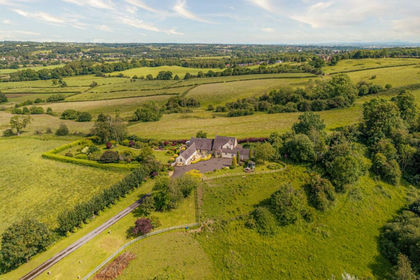 3.9 acres of House with Land for sale in Quarndon